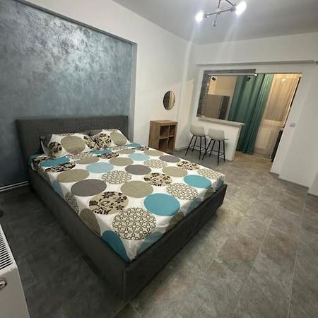 The Secret Studios Craiova Exterior photo